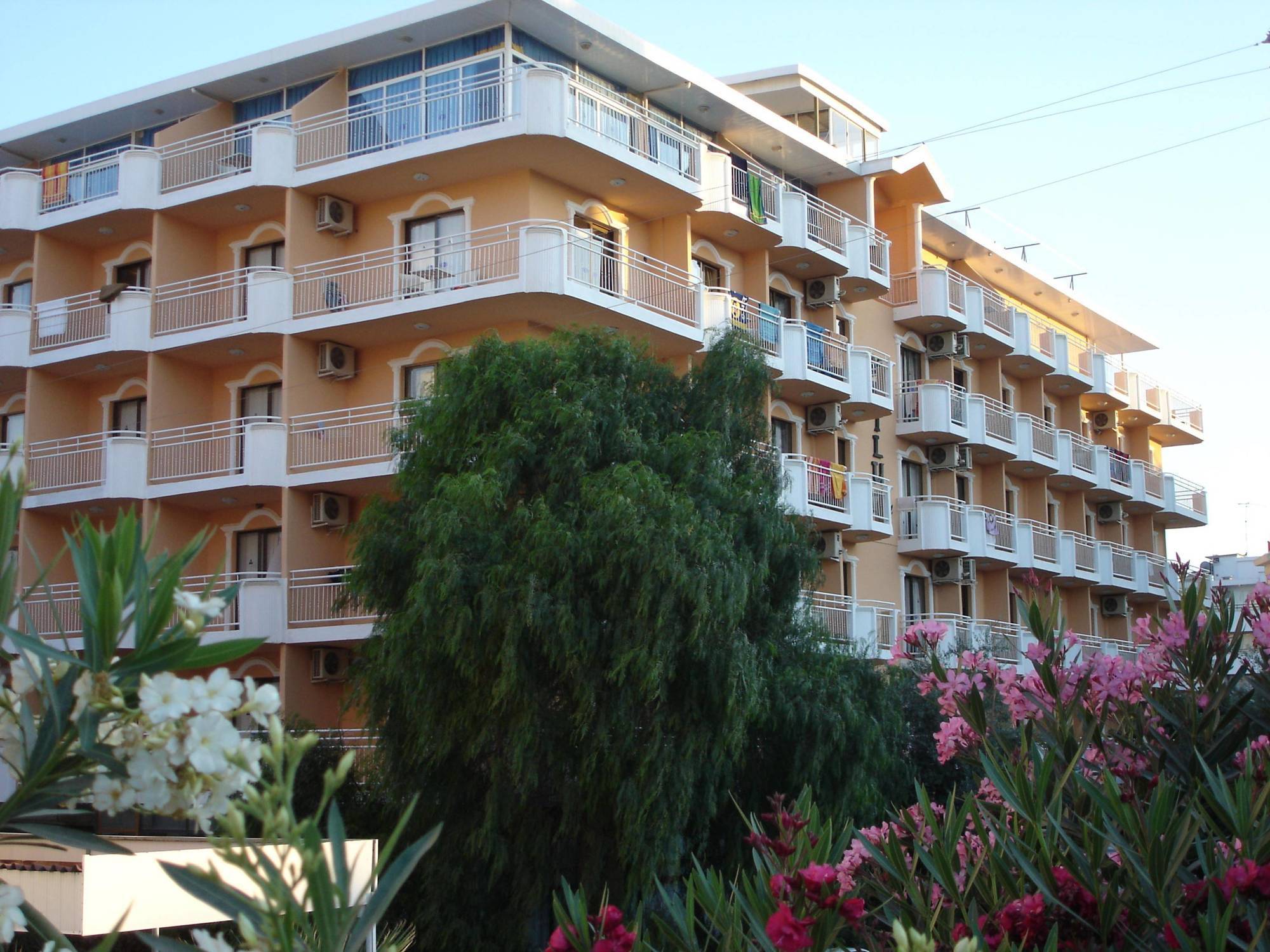 Mutlu Hotel Didim Exterior foto
