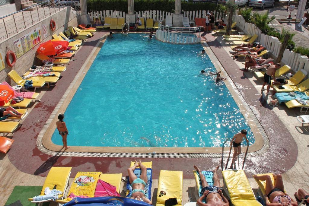 Mutlu Hotel Didim Exterior foto